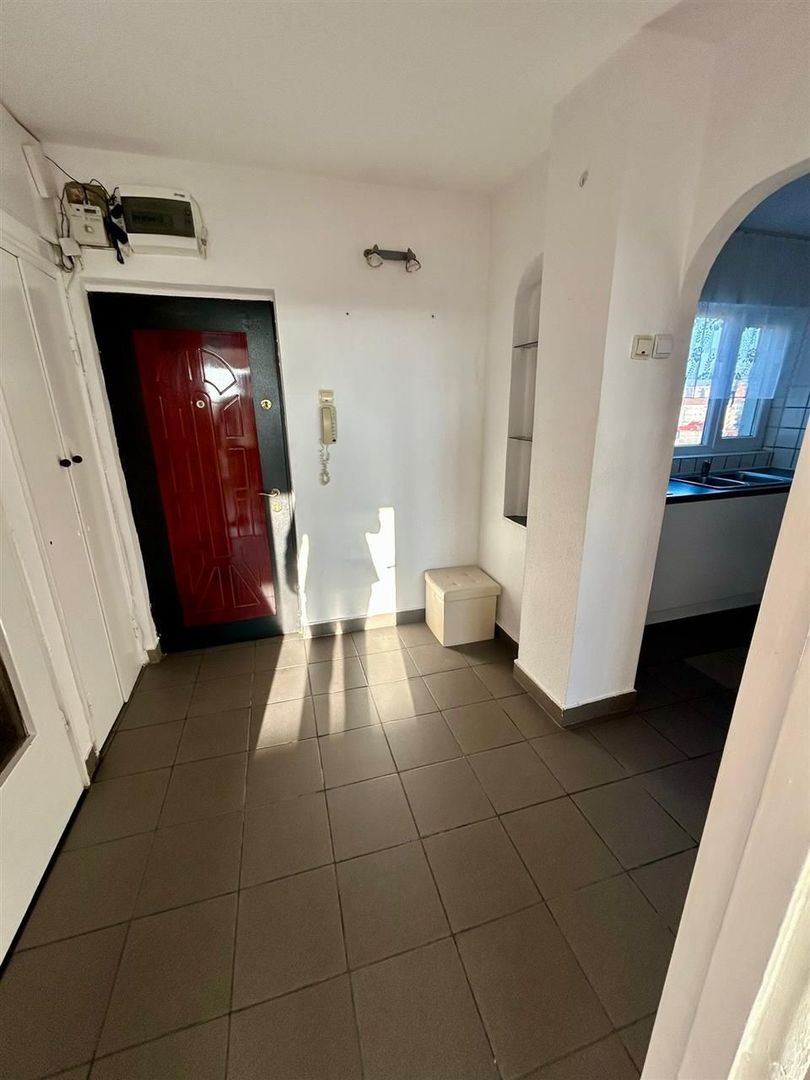 APARTAMENT 2 CAMERE SPLAIUL CRISANEI - Poză 5