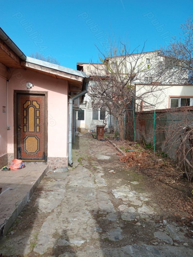 Vânzare 2 Case în Domenii – 246 mp Teren, Locație Excelentă - Poză 6