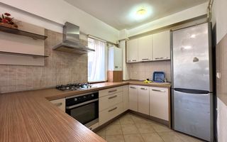 Apartament 3 camere decomandate | 65 mp | Parcare | Curte | Tolstoi - Poză 3