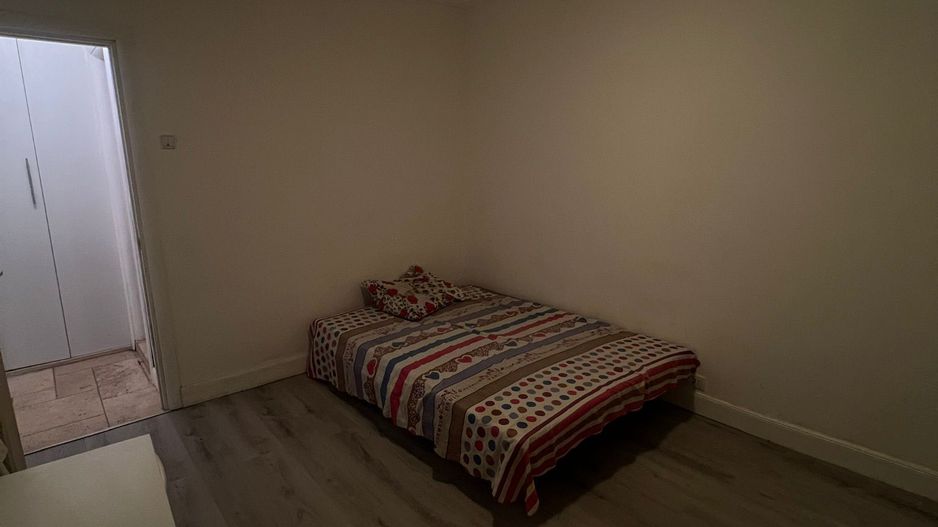 AP. 3 CAMERE RAHOVA, BUCATARIE INCHISA, LOC PARCARE, BLOC REABILITAT - Poză 6