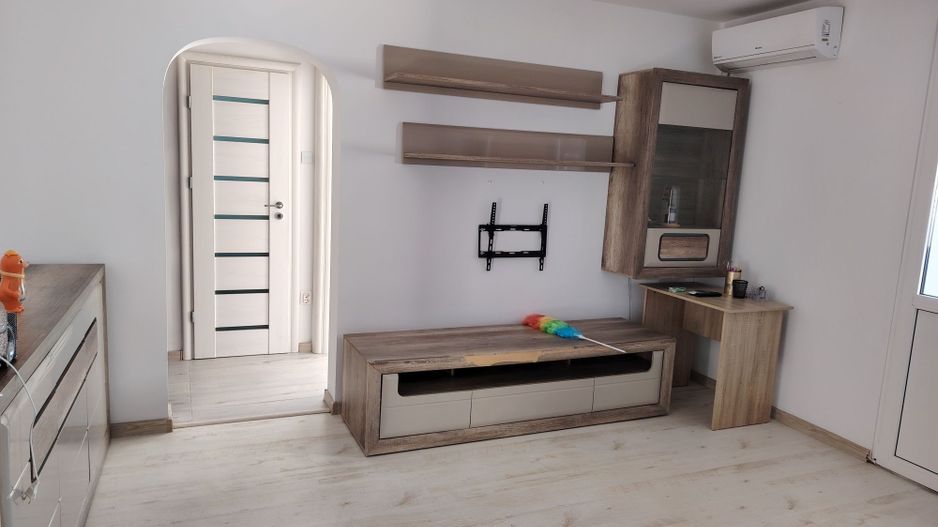 Apartament 3 camere I Renovat I 2 băi I Titan I Scoala Mexic - Poză 2