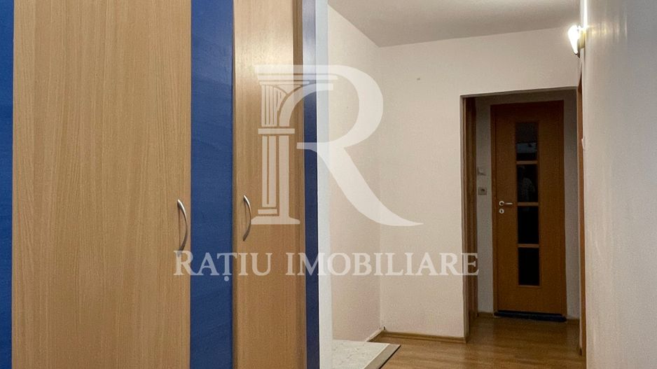 Apartament cu 3 camere | Decomandat | Parcare | Nufărul | Oradea - Poză 4