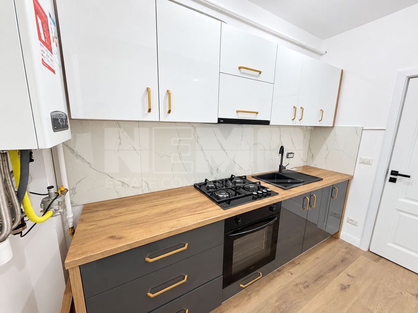 Garsoniera de inchiriat | Bloc nou | Lift si parcare | 250 Euro - Poză 1
