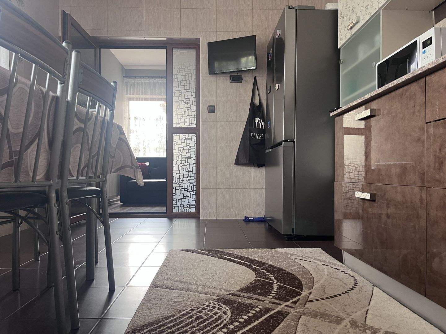 Casa de vânzare în Vulcana Pandele, la o distanță mica de oraș! - Poză 13