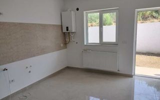 Vila 135000 euro,Visani la strada principala - Poză 5