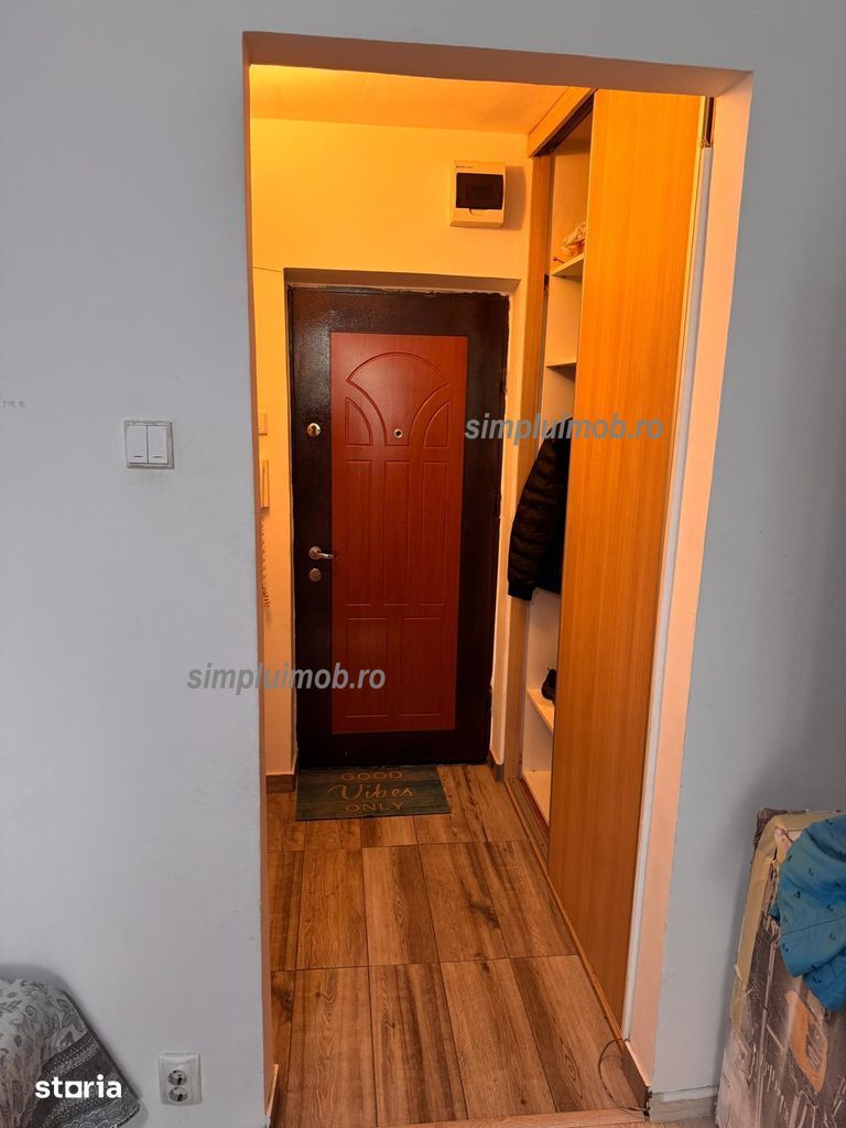 Garsonieră  etaj 2  Policlinica Titan - Poză 6