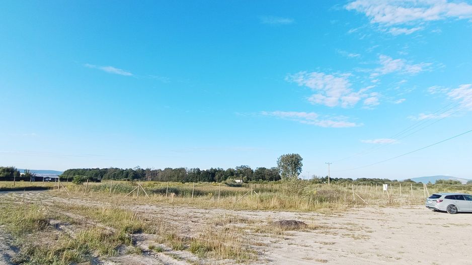 Teren  si lac in Harman - Poză 1