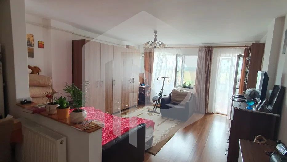 Garsoniera | 41mpu | Etaj 1 | Zona Tilisca | Utilata | Balcon |Camara - Poză 1