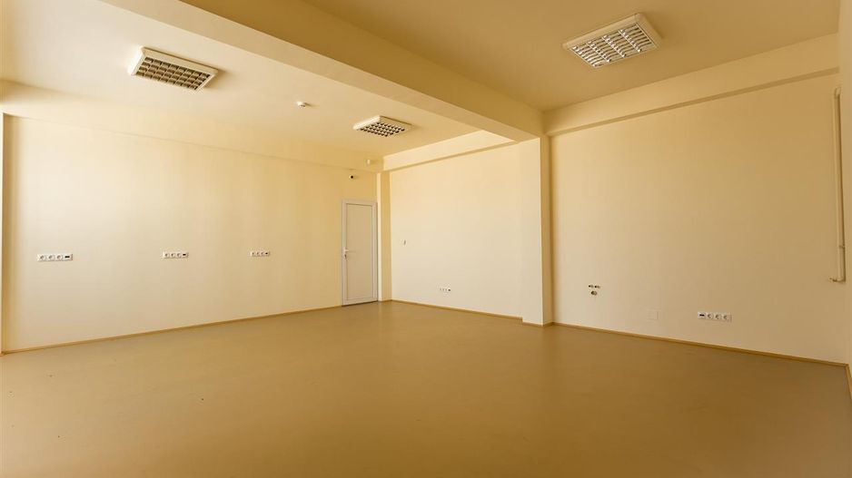 Spatiu comercial nou, componenta si dotari apreciabile, Calea Bucuresti, Brasov - Poză 27
