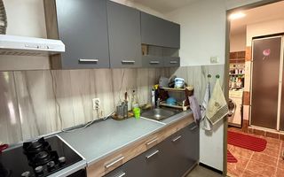 Casă de vânzare în Rășinari - Poză 14