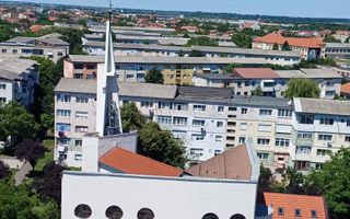 Vând apartament 2 camere  pe str.Prahovei bl.42. - Poză 1