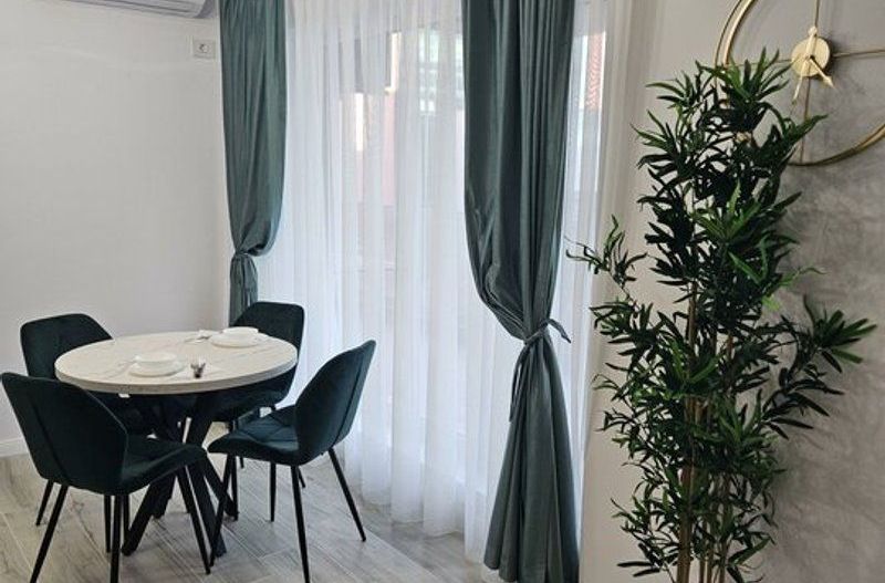 Apart 2 cam cu terasa 12 mp si loc de pacare AMBIANCE RESIDENCE - Poză 6