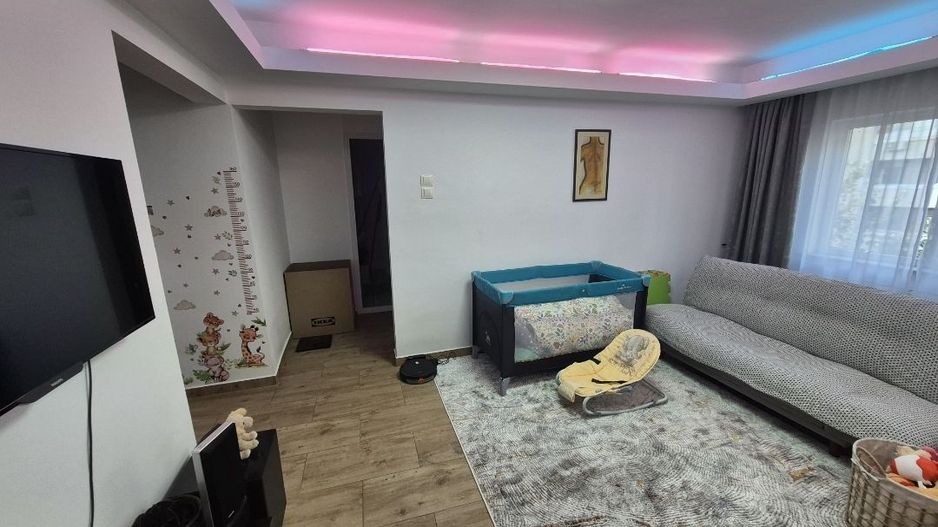 Ap decomandat 4 camere , 2 bai si 2 balcoane-zona Colentina bloc 1986 - Poză 6