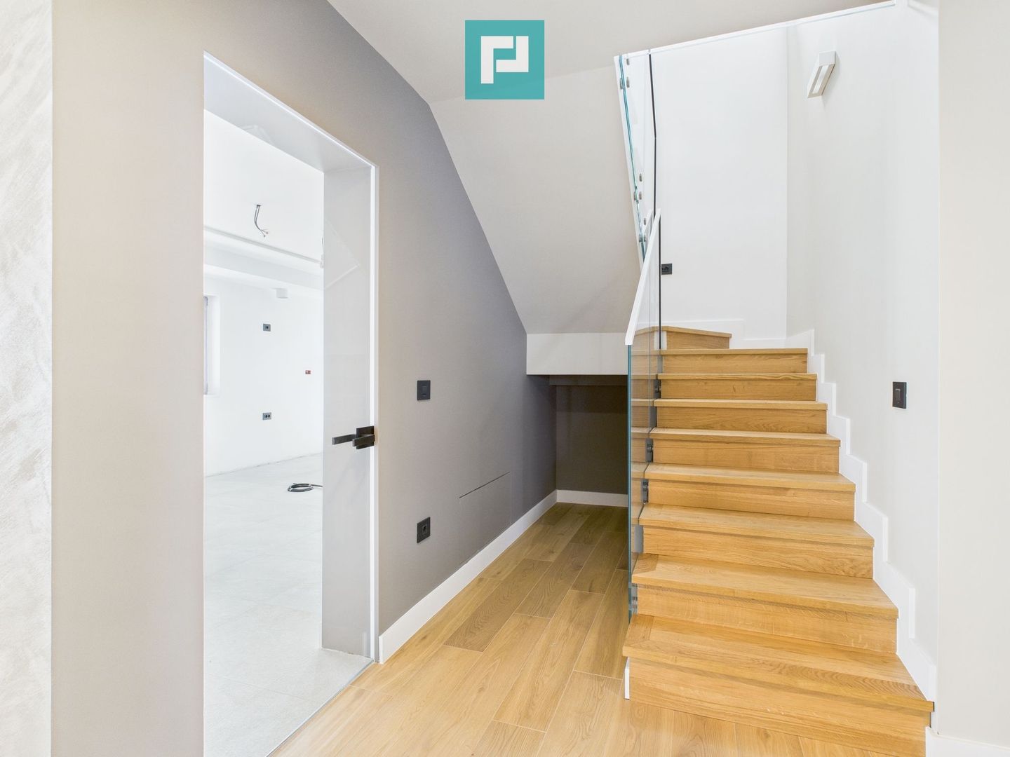 Casă modernă și eficientă energetic în Timișoara - Poză 7