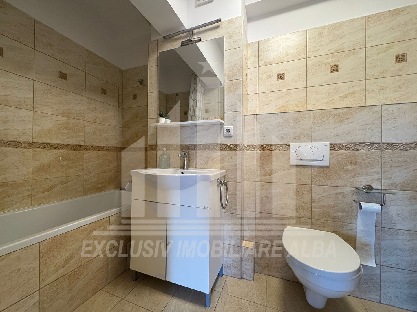 Apartament cu 3 camere decomandate, Centru - Poză 6