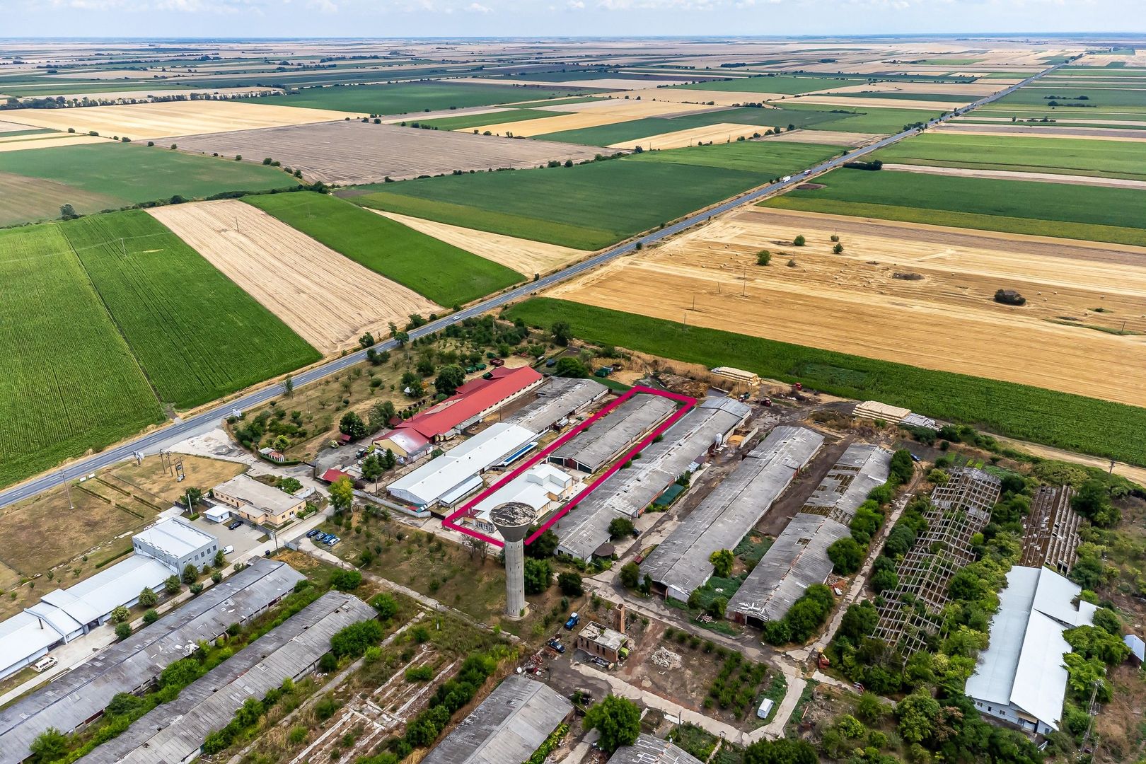 Unitate de abatorizare și procesare carne DN7  -  Nădlac - Poză 1