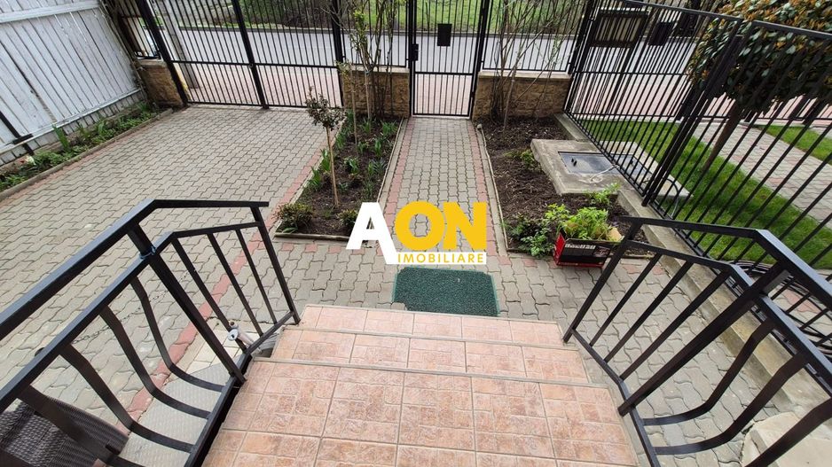 1/2 Duplex, 3 Camere, 126 mp, P+M, Zona Centru - Poză 1