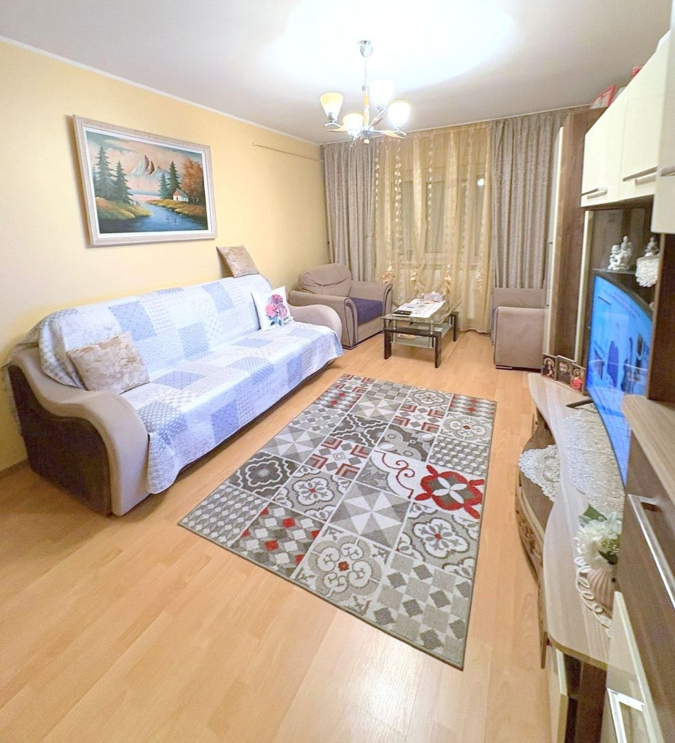 De vanzare apartament cu 3 camere I. C. Frimu, 70.500 euro - Poză 3