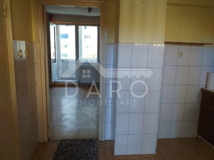 Garsoniera 34 mp, zona Dambu Pietros - Poză 2