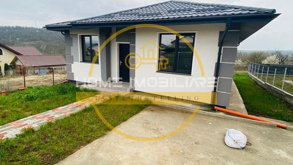 Casa/4 Camere/104mp/ 2 Locuri de Parcare + Beci/zona 5 Drumuri Valea Adanca! - Poză 1