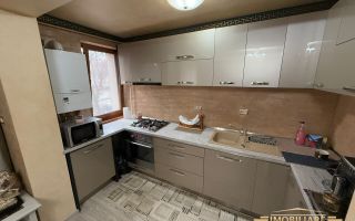 Apartament 3 camere transformat in 2 camere- Etaj 1 - Poză 3
