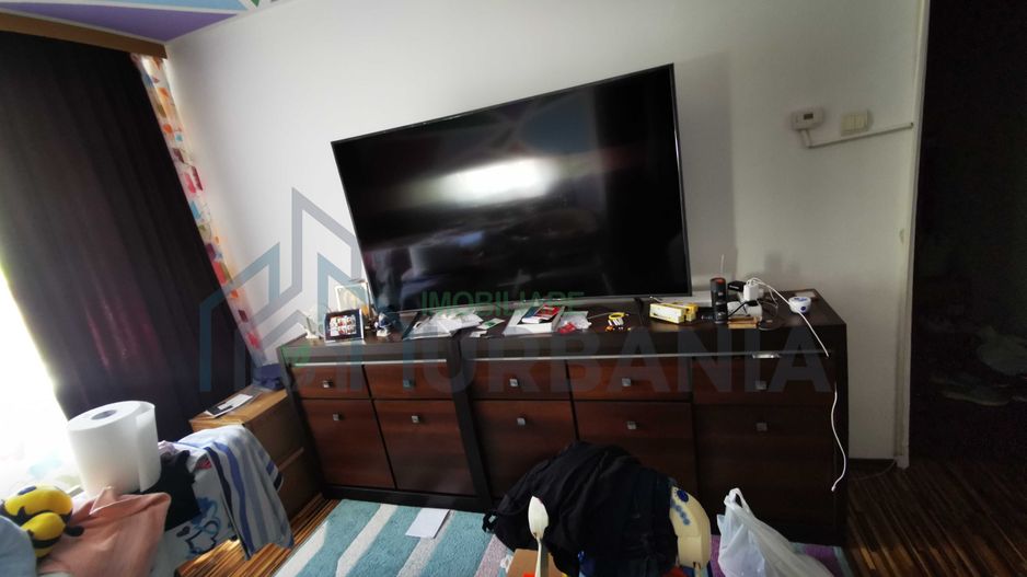 Urgent! Apartament cu 2 camere - Poză 1