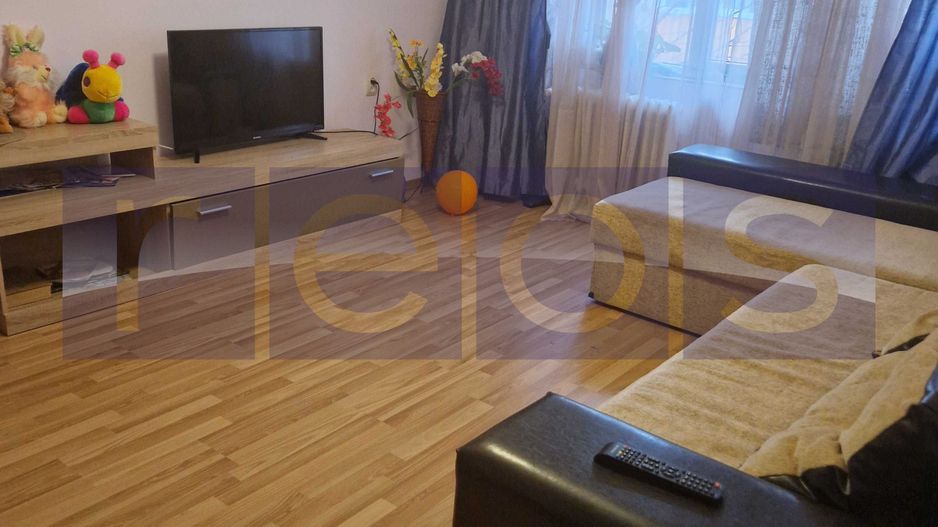 VANZARE 3 CAMERE - DECOMANDAT- DRISTOR-10 min de metrou - Poză 2