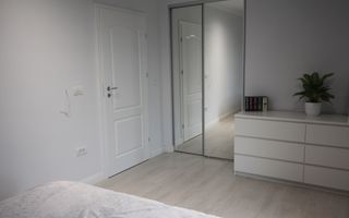 Modern si primitor - Poză 54