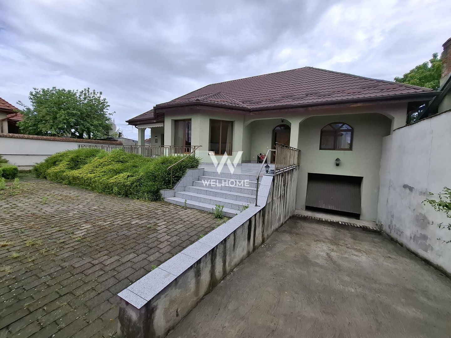 De inchiriat - Casa individuala intima cu teren mare in Avrig, Sibiu - Poză 2