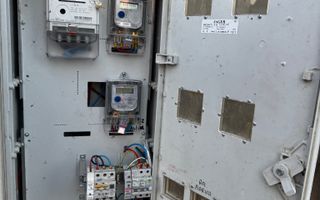 Teren 500 mp, împrejmuit, curent și internet pe teren, cu proiect și autorizație - Poză 8