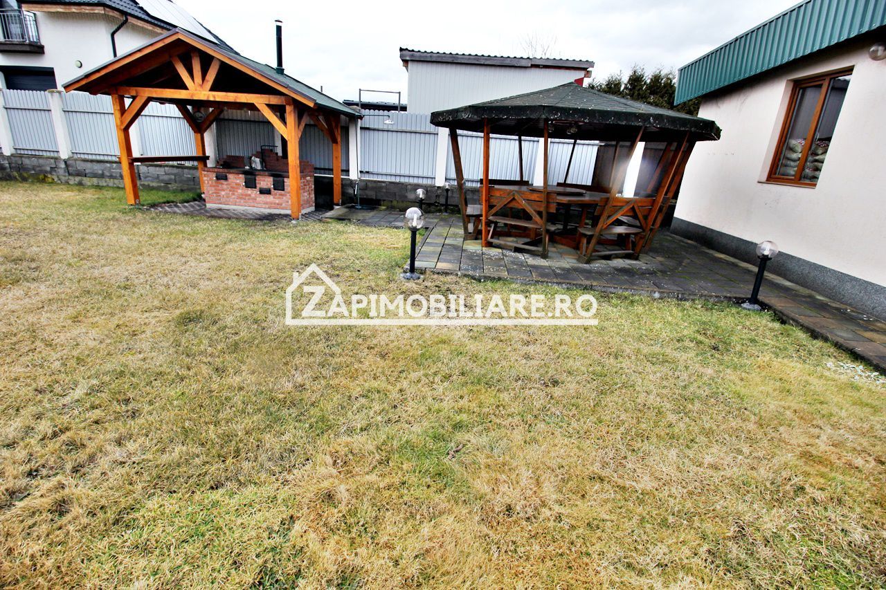 Casa+spatiu comercial cu trifazic,434 mp, 750 mp teren, - Poză 2