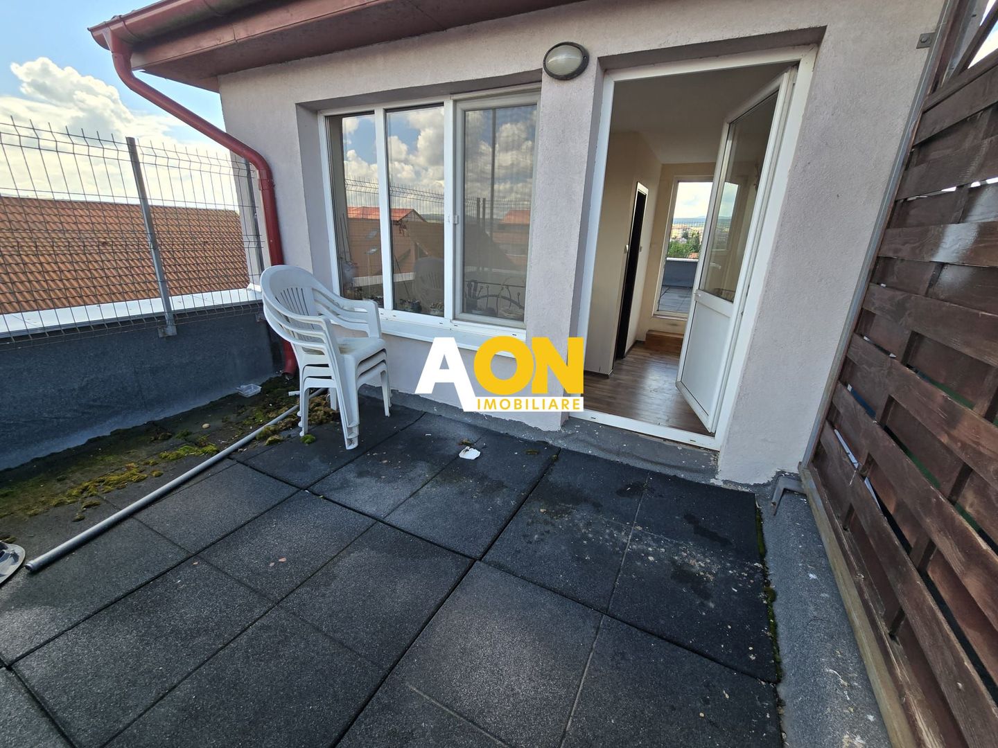 Apartament Zona Centru 3 Camere, cu Terasa 80mp - Poză 11