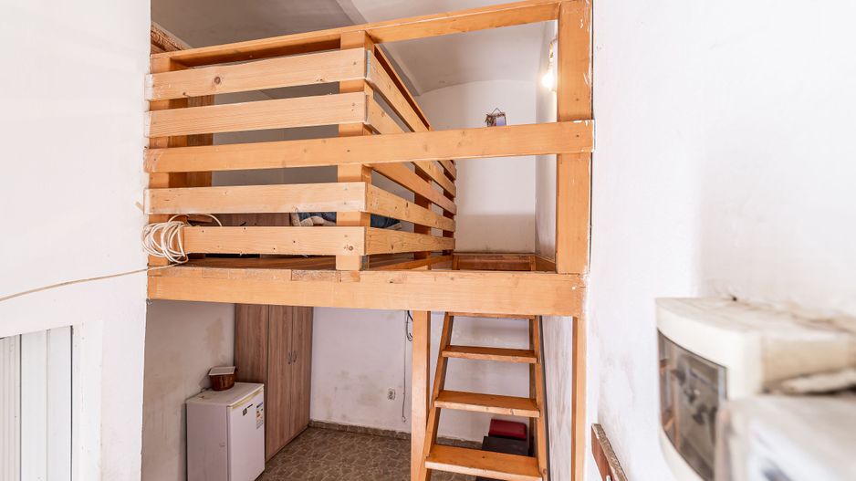 Spațiu birouri central cu 2 intrări pe Str. Unirii 1 Arad. - Poză 7