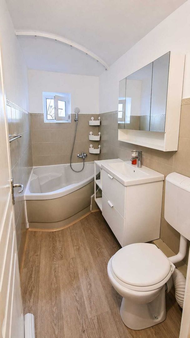 Apartament 3 camere renovat  1/8, 1990 dec. primul chirias - Poză 8