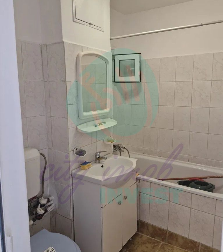 Garsoniera la 6 minute distanta de metrou - Poză 7