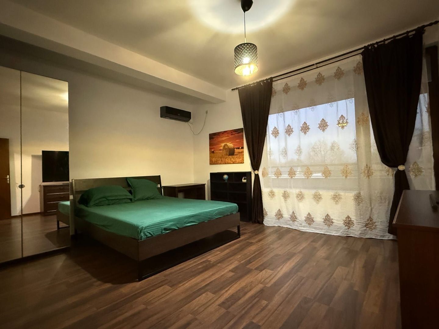 Inchiriez apartamant 2 camere - Poză 1