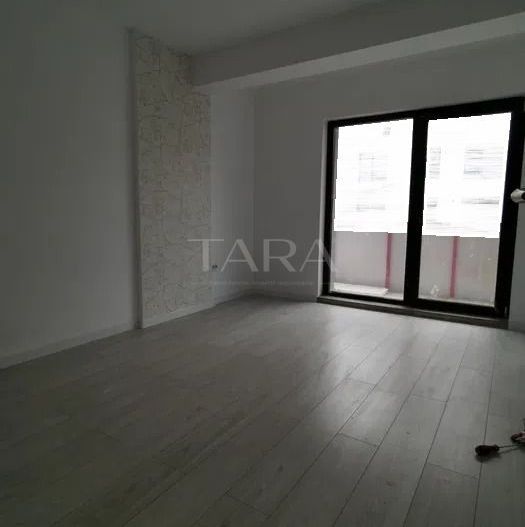 Apartament cu 2 camere de vânzare în zona Vivo. - Poză 3