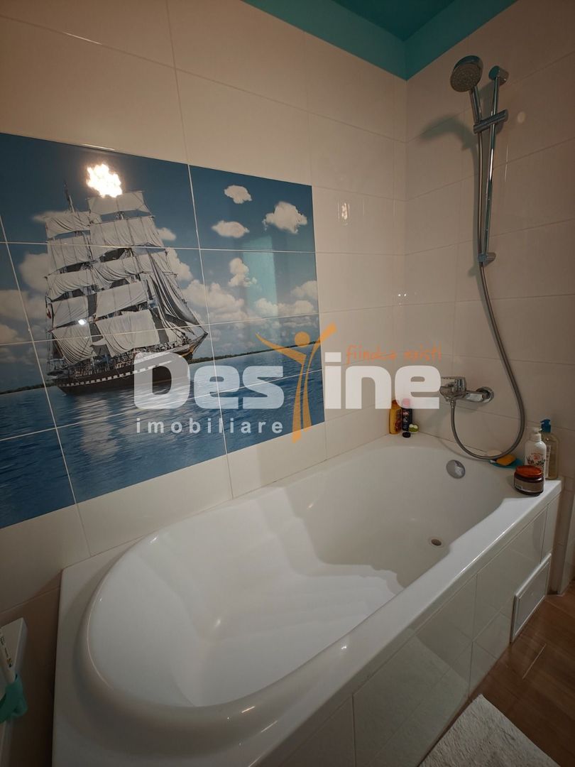 Apartament Superb  3 camere PLopeni 52.86 mp! - Poză 10