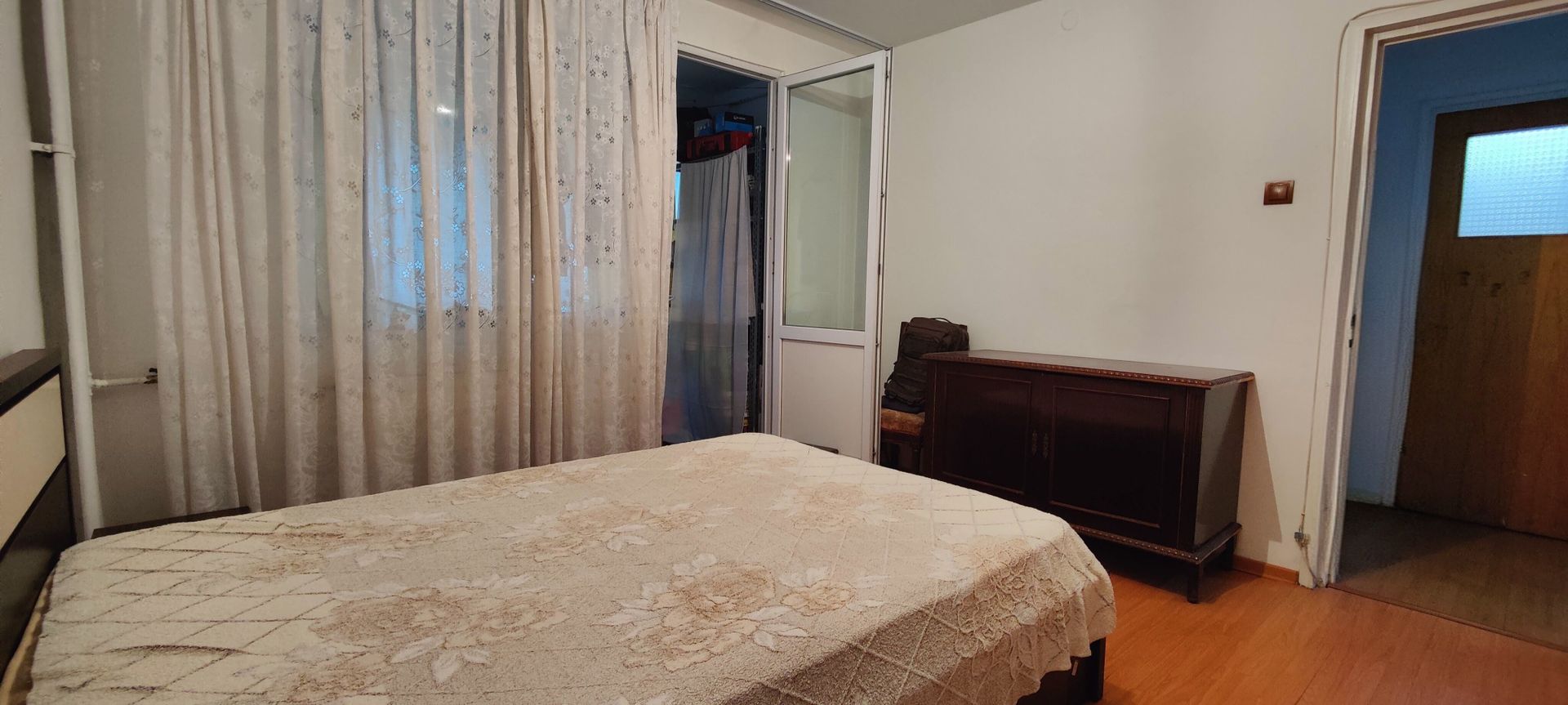 Apartament 3 camere de vânzare Drumul Taberei - Poză 12