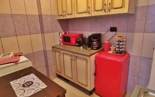 Apartament 3 camere, Unirii, Budapesta, Metrou Tineretului, Stradal - Poză 7