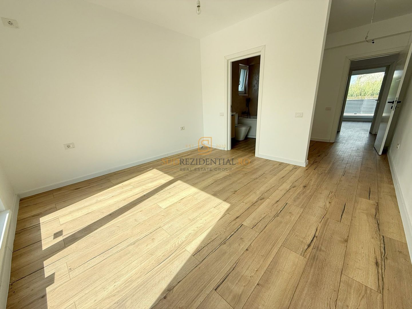 Casa 4 camere - curte 450 mp, str. Zanelor, Comuna Berceni, Ilfov - Poză 7