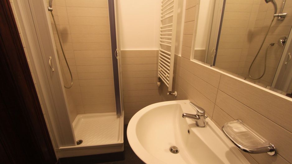 Apartament pretabil birou - Piata Victoriei - Poză 17