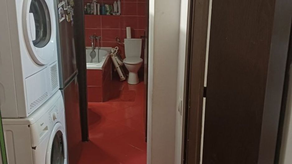 Vand apartament 2 camere decomandat - Poză 4