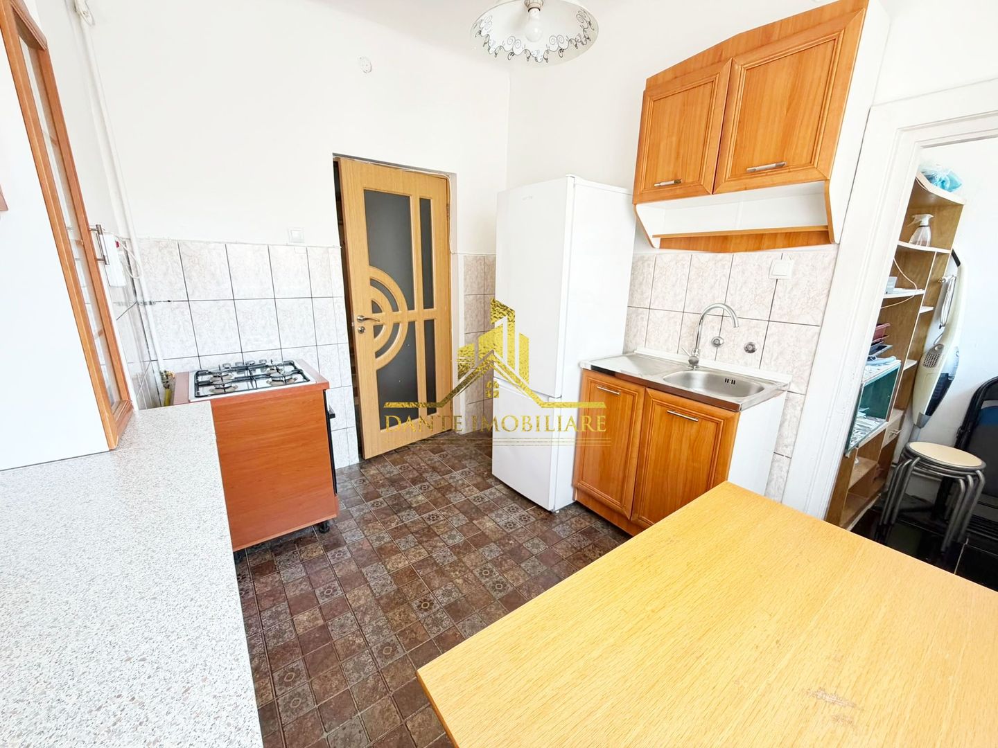 1 camera, decomandat, modern, spatios, balcon, Autogara Beta, Dedeman - Poză 4