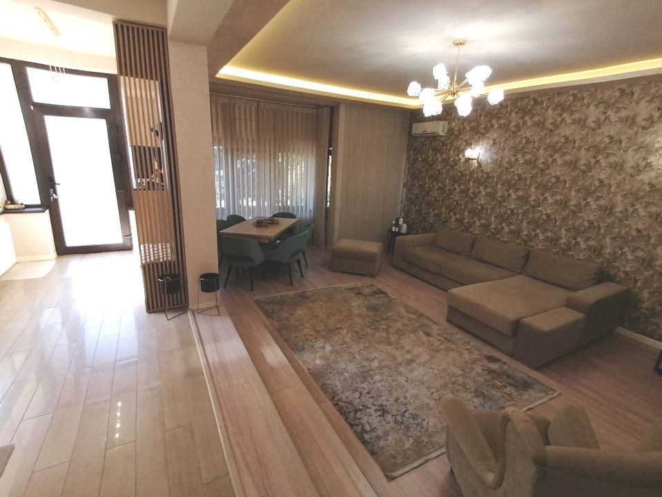 COICIU (Cod 01) Armonie și Eleganță pentru Două Generații! - Poză 8