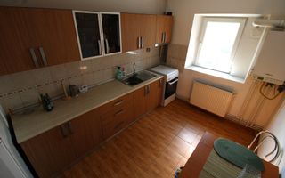 3 camere, decomandat, centrala proprie, pet friendly - Calea Martirilor - - Poză 2