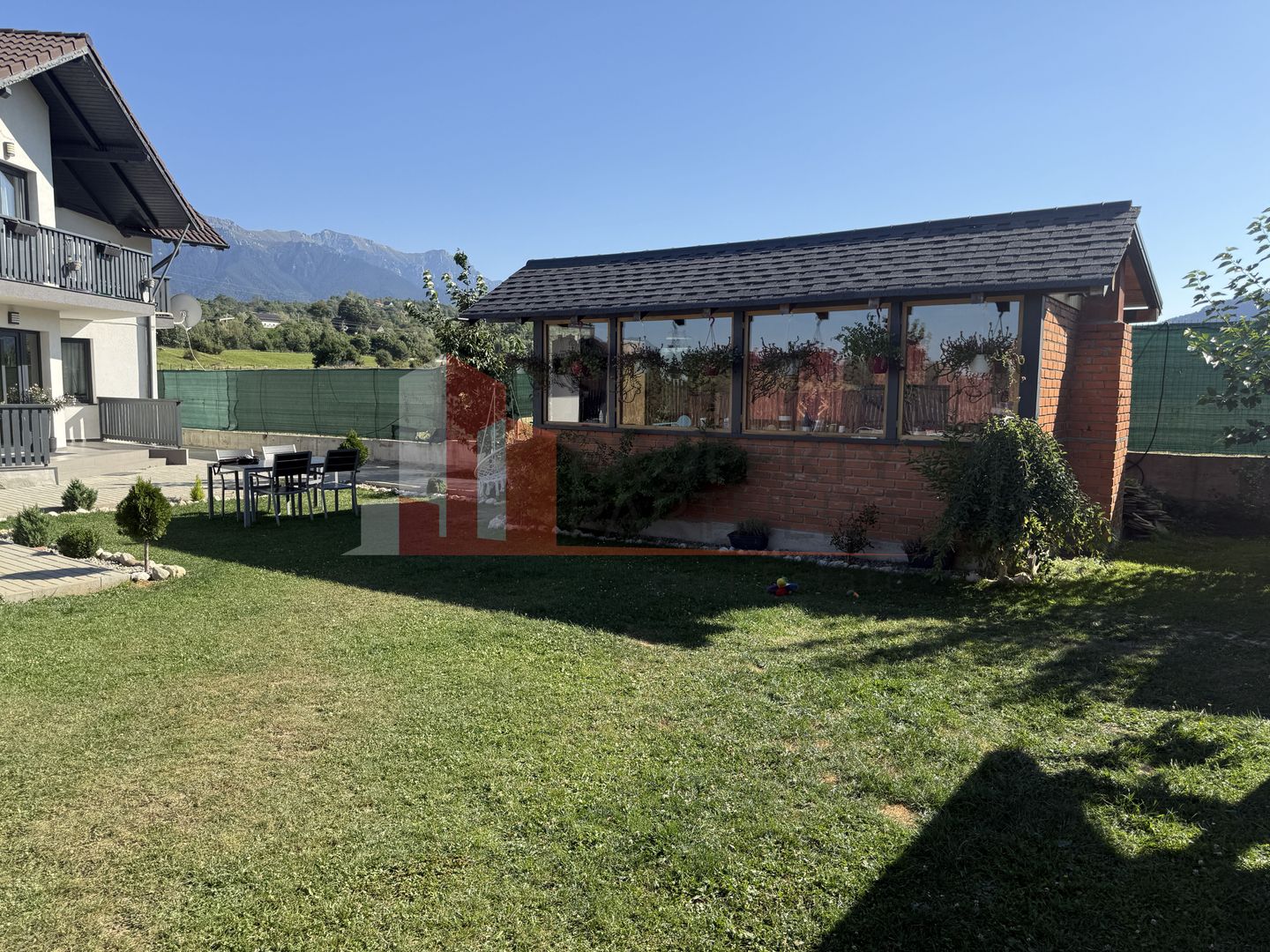Casă modernă 5 camere | Vedere Bucegi & Piatra Craiului | 4 km Castelul Bran - Poză 17