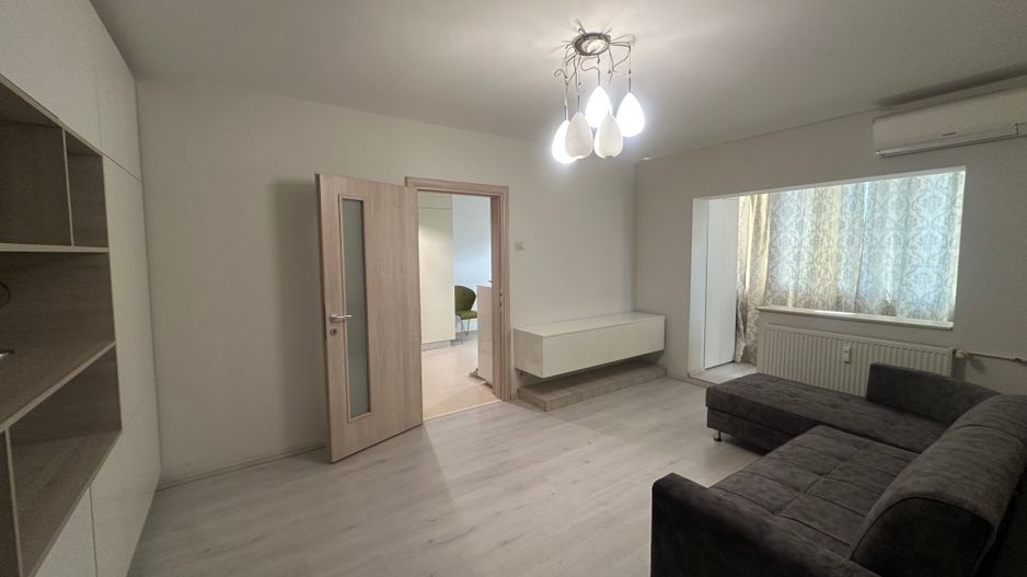Apartament mosilor 2 camere - Poză 2
