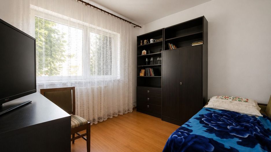 Apartament cu 4 camere de vânzare Coiciu - Poză 6
