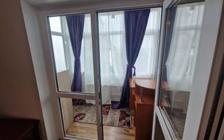 🏠 Apartament de închiriat – 3 camere, decomandat, Piața Alexandru cel Bun - Poză 5